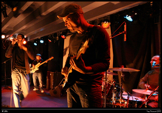 MIURA SUR SCENE